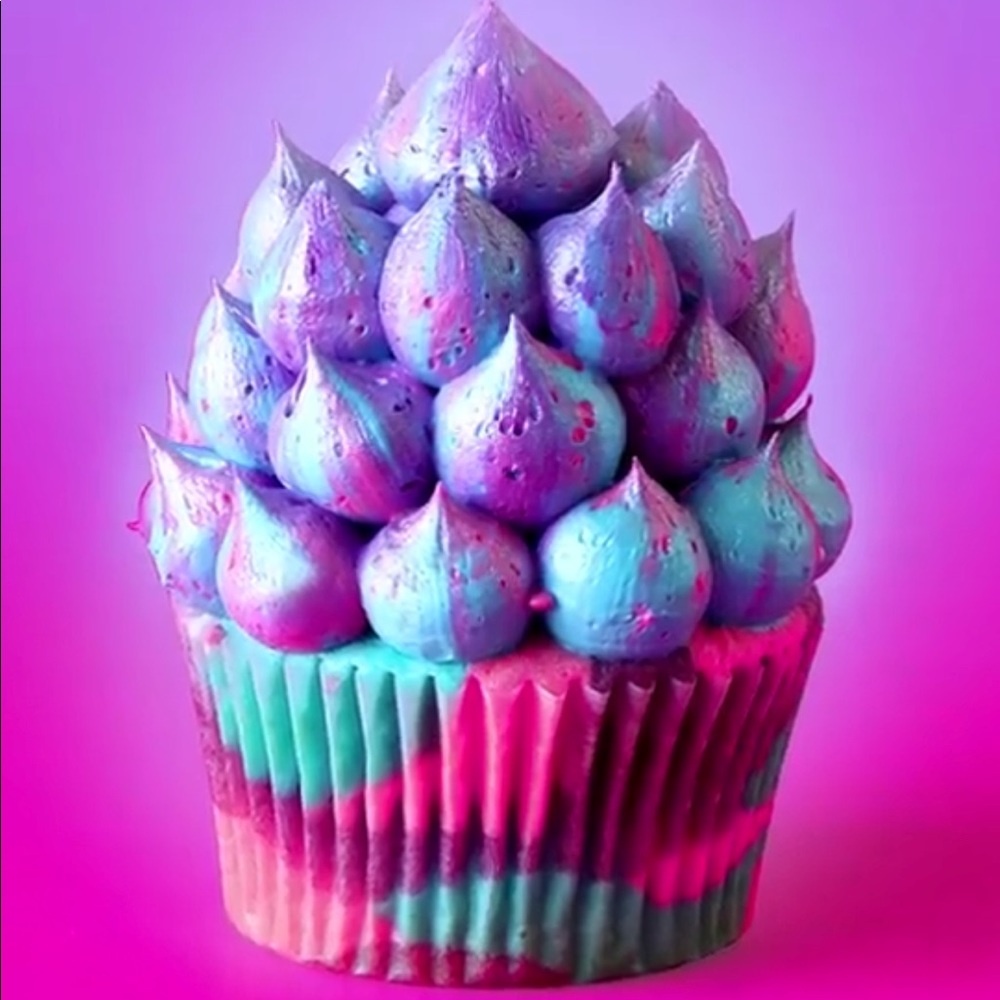 Meet your Posher pink